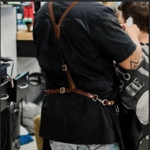 L’anza Apron With Leather and Canvas 
Straps For Hair brand new